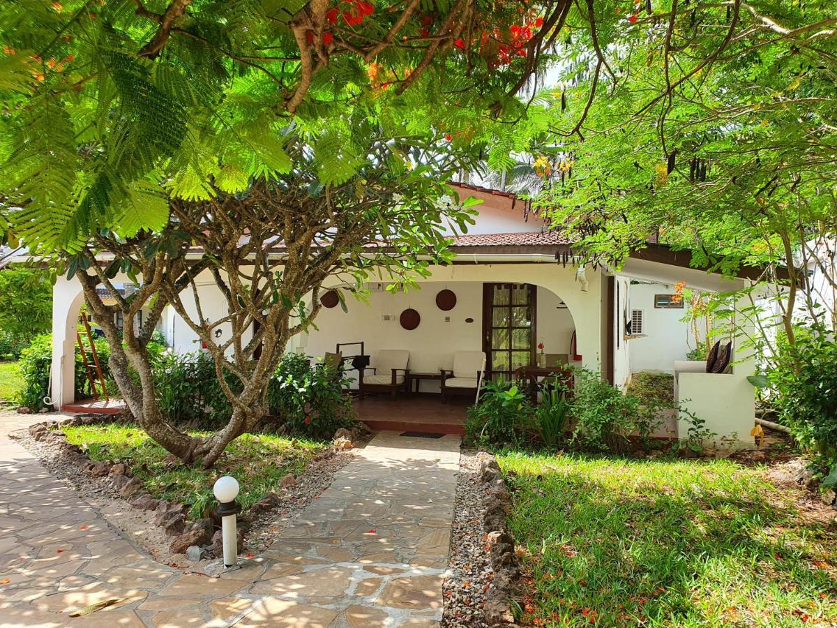 Flame Tree Cottages Nungwi Eksteriør bilde